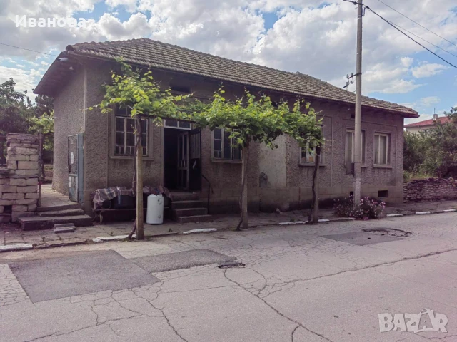 Продавам къща в с.Велино, снимка 2 - Къщи - 50896452