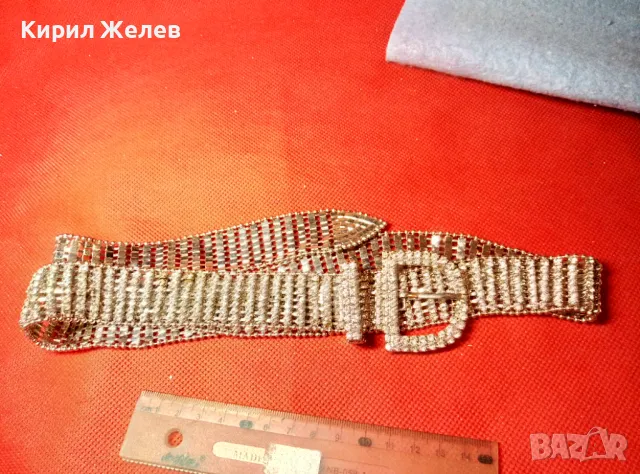 ПРЕКРАСЕН АЖУРЕН ДАМСКИ ПОСРЕБРЕН МЕТАЛЕН КОЛАН с БЛЕСТЯЩИ ФАСЕТИРАНИ КРИСТАЛИ 32867, снимка 6 - Колани - 47298506