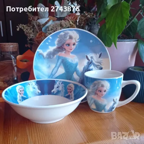 Детски порцеланов комплет за хранене от три части Замръзналото кралство - Елза, снимка 2 - Сервизи - 47883398