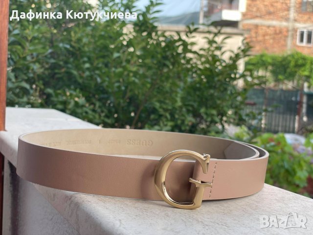 Дамски колан Guess, снимка 1 - Колани - 33380233