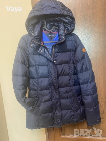Зимно яке Tommy Hilfiger XS, снимка 2 - Якета - 52157131
