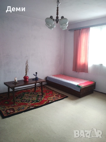 самостоятелен етаж от къща 97кв четири стаи 