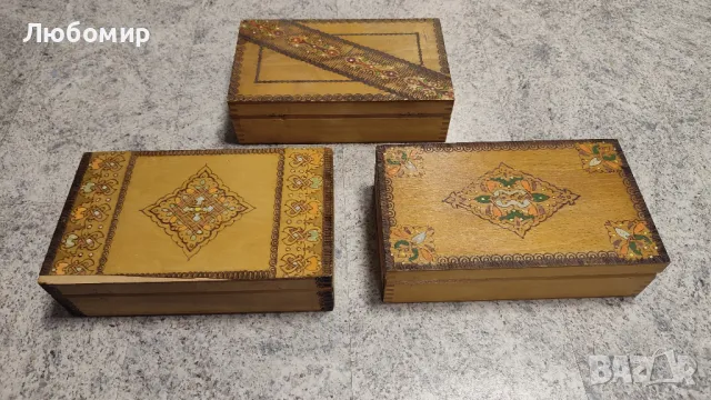 Продавам пирографирани дървени кутии от времето на социализма., снимка 4 - Антикварни и старинни предмети - 48848322