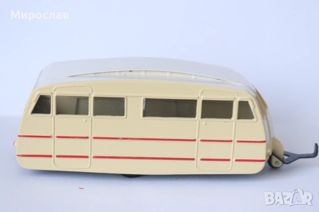 DINKY TOYS 811 CARAVANE КАРАВАНА КЕМПЕР МОДЕЛ КОЛИЧКА, снимка 4 - Колекции - 53125145