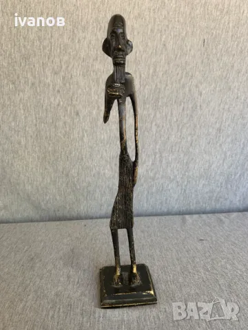  Бронзова/месингова статуя на африкански племенен човек
