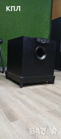 Активен субуфер JBL SUB-300