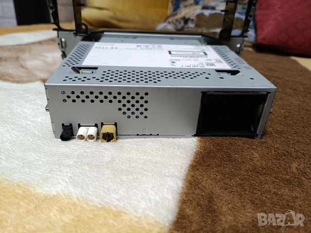 Оригинално радио LG за Skoda Citigo, VW Up, Seat Mii, снимка 3 - Части - 52969658