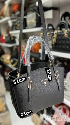 чанти prada , снимка 8 - Чанти - 50731635