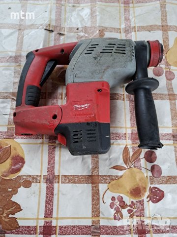 Перфоратор Milwaukee , снимка 2 - Перфоратори - 39472983