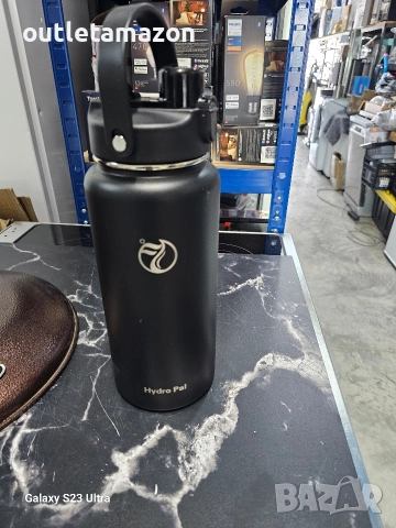 Бутилка за пиене HydroPal от неръждаема стомана 1,9 л, без BPA, подходяща за газирани напитки