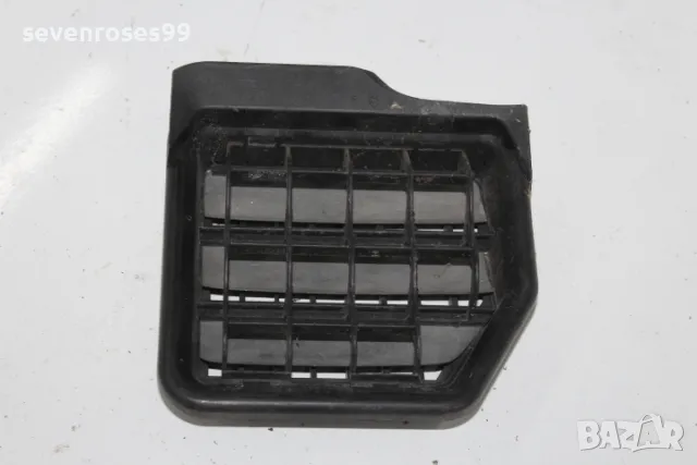 Пластмаса задна дясна Фолксваген Голф 6 VW Golf 6 4врати хечбек 1K0819466B