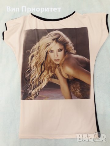 Бяла тениска с паднал ръкав , принт с привлекателна снимка на Шакира, красива, спортно-елегантна, снимка 2 - Тениски - 37416144