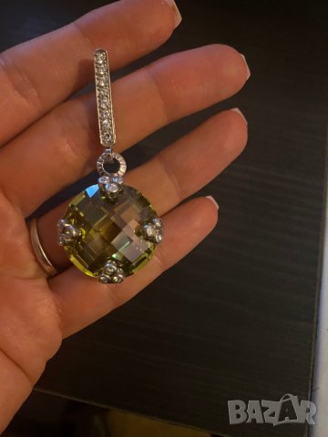 Масивен сребърен медальон със сваровски кристали, снимка 3 - Други - 39555845