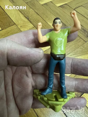 Киндер Джой играчка от серията Fast & Furious