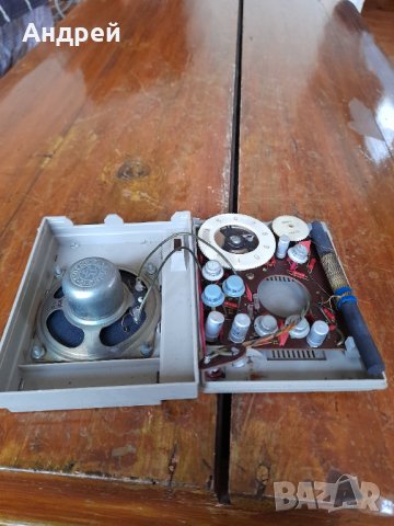 Старо радио,радиоприемник Звездочка, снимка 6 - Антикварни и старинни предмети - 43329279