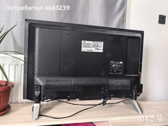 Телевизор JVC модел LT-32VH53B за части, снимка 2 - Телевизори - 52918732