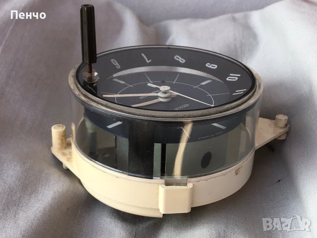 стар авто часовник "JAEGER" - 1965/70г. - ретро, снимка 6 - Антикварни и старинни предмети - 43786112
