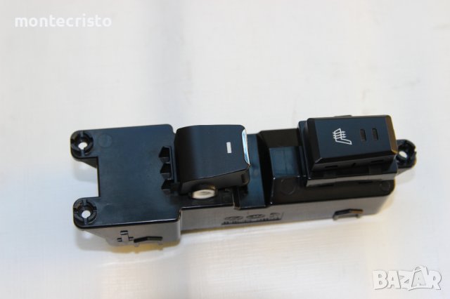 Десен панел бутон ел.стъклa подгряване Hyundai Tucson TL (2015-2018г.) 93580-D3000 / 93580D3000