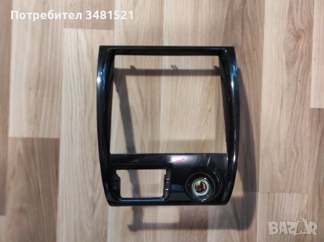 Конзола около касетофон за MAZDA 626