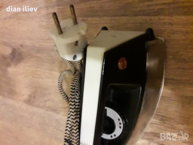 Стара ютия, снимка 13 - Колекции - 27648672