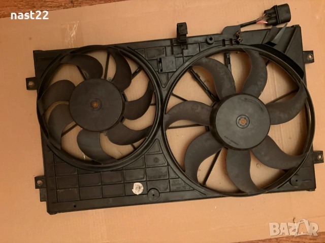 Перки охлаждане за Голф 5 Ауди А3 Сеат VW Golf 5 Audi A3 8P 1.6 102 к.с, снимка 3 - Части - 53044630