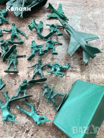 Лот войници - военни, китайски, цената в за всички, снимка 5 - Колекции - 49977310