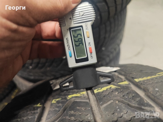 2бр.зимни гуми 235/65/16C Goodyear, снимка 2 - Гуми и джанти - 51994183