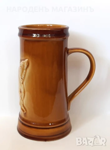 DITMAR URCACH - ЧЕХОСЛОВАКИЯ - Голяма порцеланова халба с релефно изображение на полярна мечка кана , снимка 2 - Други ценни предмети - 51108020