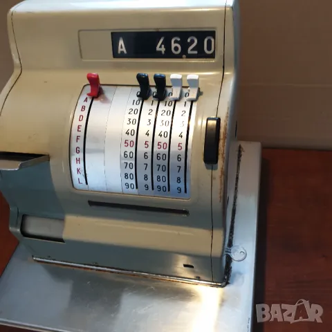 Стар колекционерски касов апарат, снимка 13 - Антикварни и старинни предмети - 48908915