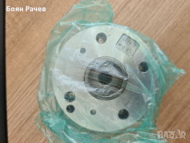 Вариатор / Дефазатор за VAG 03C109088E, снимка 2 - Части - 33366536