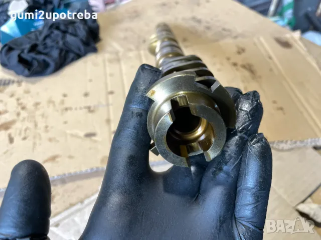 Всмукателен Разпределителен Вал Десен 948241 / 04103AS01 Porsche Cayenne 957 4,8 V8, снимка 9 - Части - 49852171