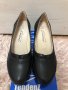 Дамски обувки на нисък ток, снимка 1 - Дамски обувки на ток - 36905159