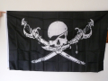 Пиратско знаме две саби и нож череп орнаменти абордаж флаг, снимка 1