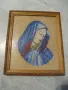 № 7825 стар гоблен - Мадона  - с рамка  - размер 26 / 21,5 см  - рамка от дърво с орнаменти, снимка 2