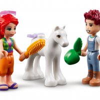 LEGO® Friends 41696 - Обор за понита, снимка 8 - Конструктори - 40154823