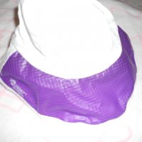 Нова Дамска Шапка Капела за Глава в бяло и лилаво, снимка 6 - Шапки - 39411272