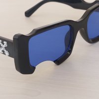 OFF-WHITE Cady Cut-Out Rectangular Frame слънчеви очила, снимка 1 - Слънчеви и диоптрични очила - 43355605
