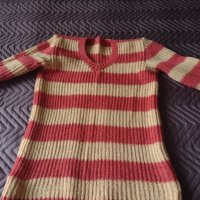 Ръчно плетен вълнен пуловер, снимка 2 - Жилетки - 34904207