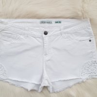 Къси дънкови панталони - бели размер ХЛ, снимка 4 - Къси панталони и бермуди - 40614556