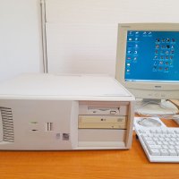Продавам ретро компютър COMPAQ с инсталиран Windows 98 и 23класически игри., снимка 3 - Геймърски - 43472980
