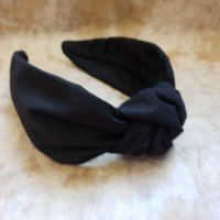 Черна диадема с възел Ръчна изработка Аксесоари за коса , снимка 3 - Аксесоари за коса - 36831558