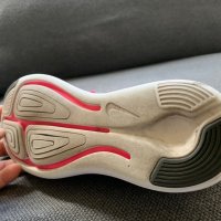 Nike fitsole 40, снимка 3 - Маратонки - 28297373