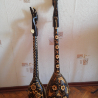 Гусла едно струнни стари музикални инструменти целите в дърворезба. , снимка 5 - Антикварни и старинни предмети - 44927076