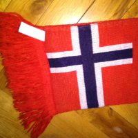 Норвегия Футболен шал Умбро, снимка 8 - Футбол - 28204138