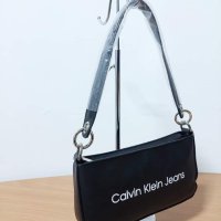 New  луксозна чанта Calvin Klein код Br325, снимка 7 - Чанти - 36498990