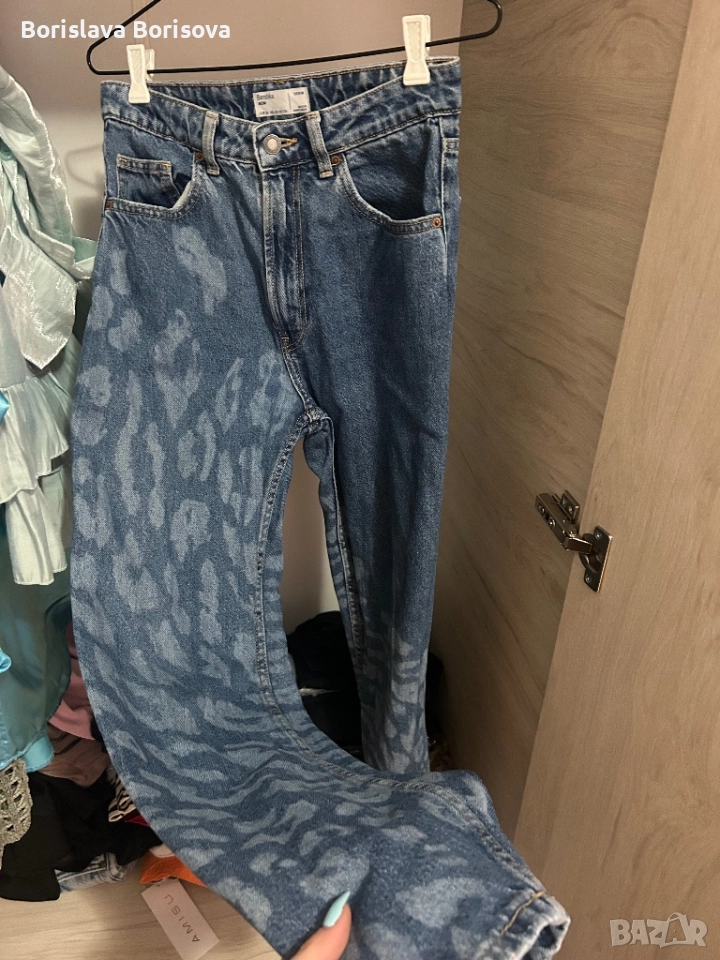 Дамски дънки Bershka, снимка 1