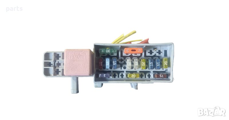 Бушонна Кутия Рено Меган 2 N:7676 - 13251GHW N, снимка 1