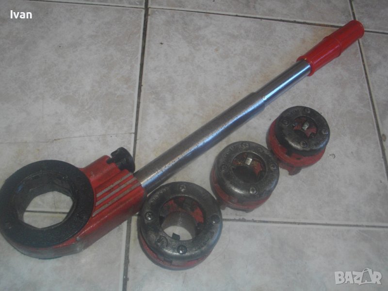 Чешмеджиийска Водопроводна Плашка Винтонарезка-3 глави-За Резби Тръби 1/2-3/4-1цол Немска-BST Type62, снимка 1