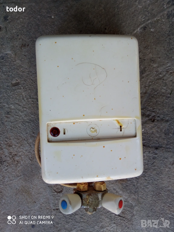 Проточен бойлер Юнга, използван, без чучур, снимка 1