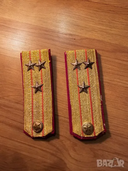Чифт военни пагони - Полковник Българска Народна Армия от 80те - съхранете спомена и духа за Българс, снимка 1